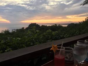 13576508_10209853684479479_526321007_n